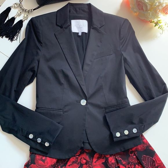 ❤️❤️Beautiful black blazer Adam Lippes size 0❤️❤️ - Picture 3 of 11